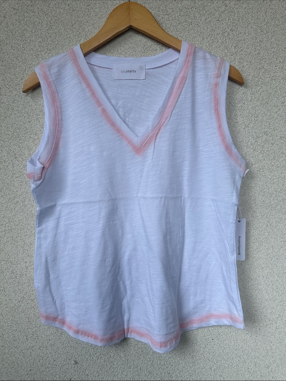 Six/Fifty White V-Neck Tank | Pink Contrast Trim | Sleeveless | NWT, Small